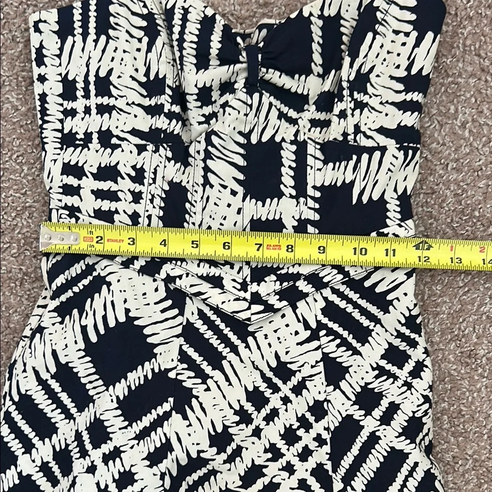 Karen millen navy and White Patterned Dress - Picture 3 of 10